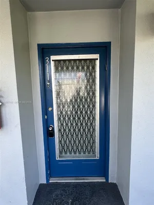 Property Slideshow image 2 of 13 | 800 sw 125th way 311o, Pembroke Pines, FL, 33027