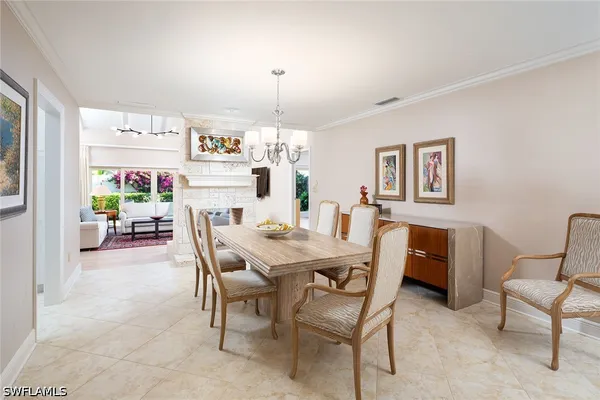 Property Slideshow image 2 of 25 | 565 tierra mar ln 33, Naples, FL, 34108