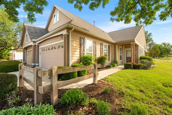 Property Slideshow image 2 of 40 | 111 nassau cir, Georgetown, TX, 78633