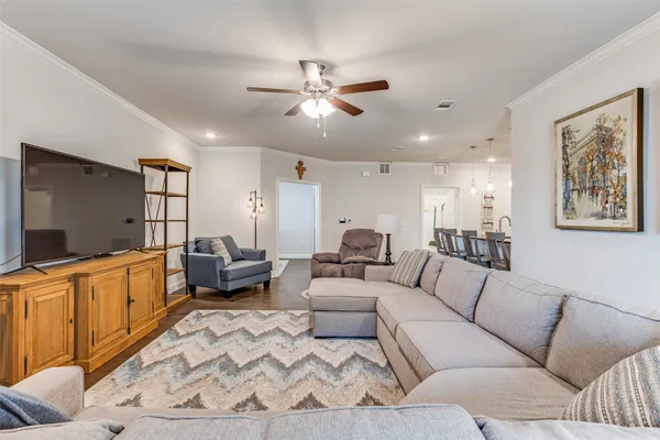 Property Slideshow image 2 of 28 | 651 n watters rd 1206, Allen, TX, 75013