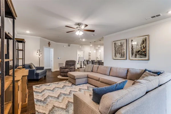 Property Slideshow image 3 of 28 | 651 n watters rd 1206, Allen, TX, 75013