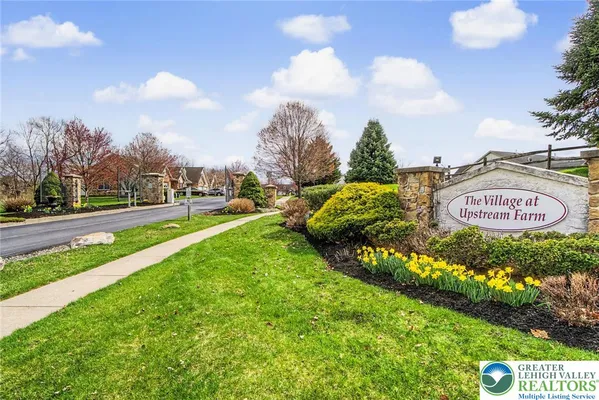 Property Slideshow image 2 of 34 | 1360 silo dr, Forks Twp, PA, 18040