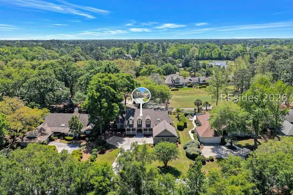 Property Slideshow image 3 of 54 | 27 santa maria dr, Hilton Head Island, SC, 29926