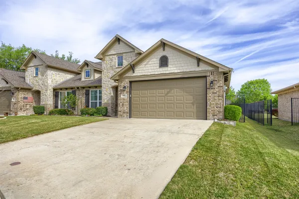 Property Slideshow image 2 of 31 | 205 terra verde ln, Mckinney, TX, 75069