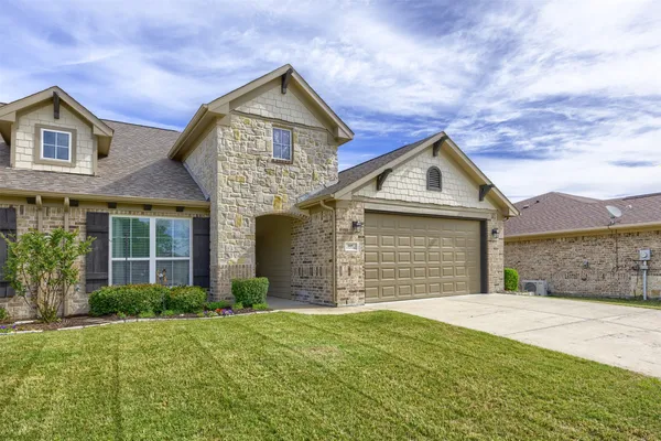 Property Slideshow image 3 of 31 | 205 terra verde ln, Mckinney, TX, 75069