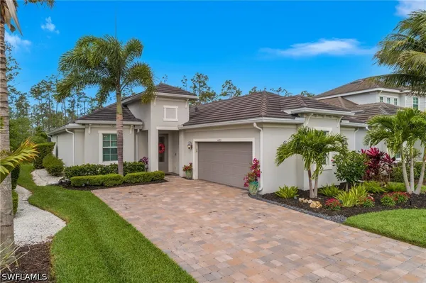 Property Slideshow image 3 of 49 | 14985 blue bay cir, Fort Myers, FL, 33913