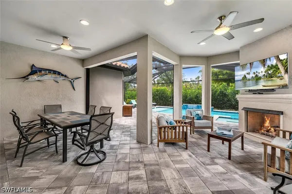 Property Slideshow image 2 of 22 | 9622 campanile cir, Naples, FL, 34114