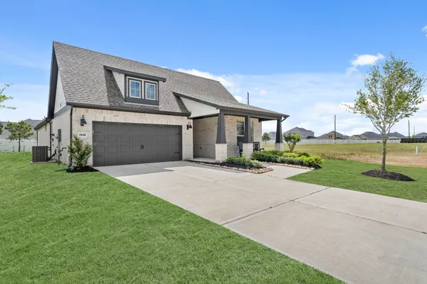 Property Slideshow image 3 of 38 | 7539 rolling stone dr, Fulshear, TX, 77441