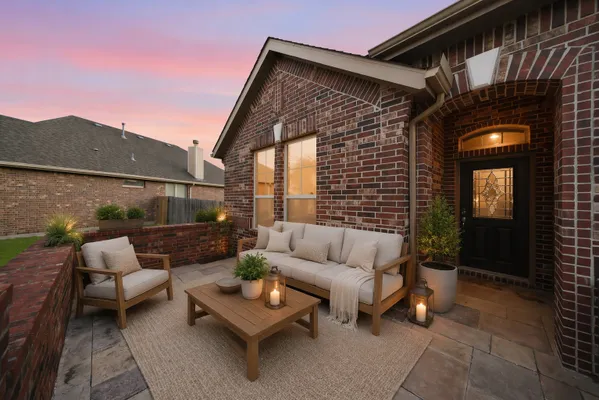 Property Slideshow image 2 of 50 | 3927 kellys falls ln, Katy, TX, 77494