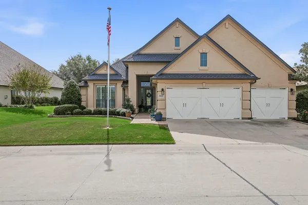 Property Slideshow image 2 of 39 | 9801 cypress st, Denton, TX, 76207