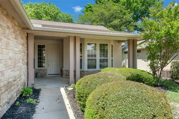 Property Slideshow image 3 of 28 | 104 anemone way, Georgetown, TX, 78633