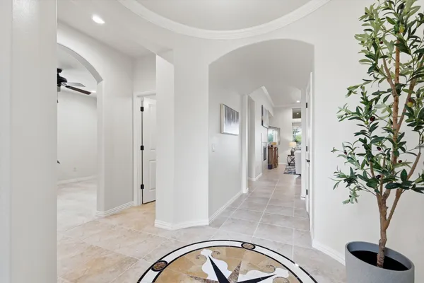 Property Slideshow image 3 of 36 | 9904 lindenwood trl, Denton, TX, 76207