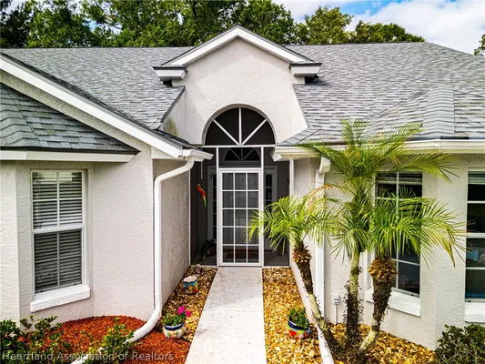 Property Slideshow image 3 of 29 | 2052 ashley oaks cir, Sebring, FL, 33870