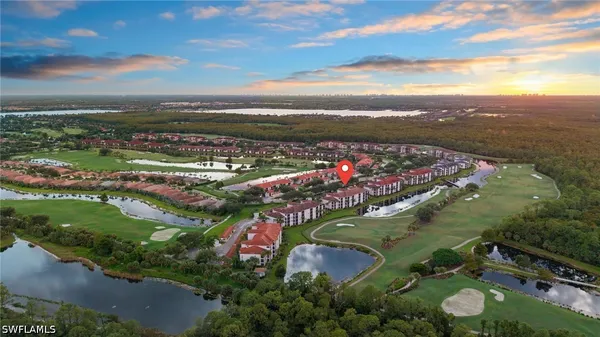 Property Slideshow image 3 of 50 | 10345 heritage bay blvd 2036, Naples, FL, 34120