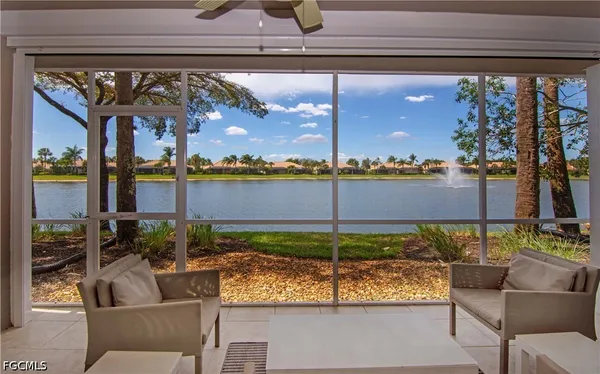 Property Slideshow image 3 of 40 | 10010 sky view way 403, Fort Myers, FL, 33913