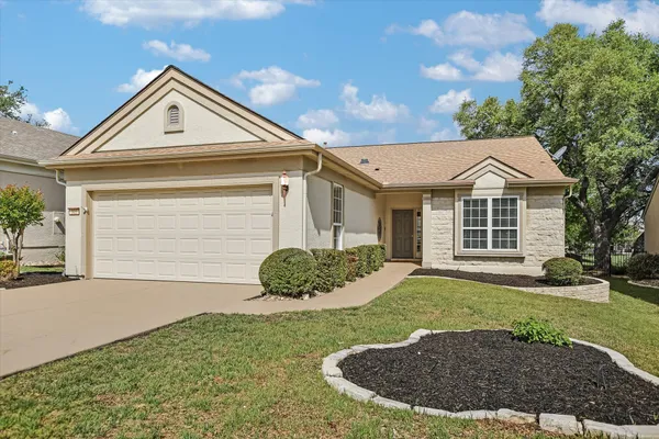 Property Slideshow image 2 of 22 | 305 rosecliff dr, Georgetown, TX, 78633