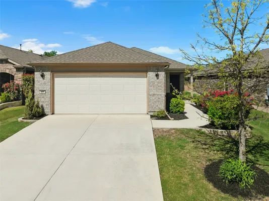 Property Slideshow image 2 of 38 | 517 rockport st, Georgetown, TX, 78633