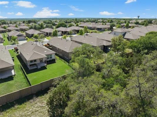 Property Slideshow image 3 of 38 | 517 rockport st, Georgetown, TX, 78633