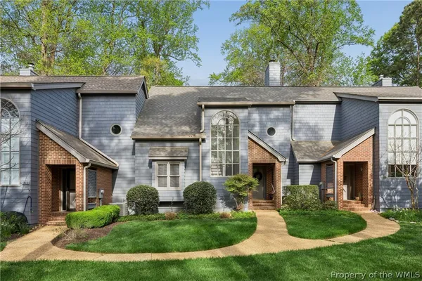 Property Slideshow image 2 of 52 | 314 archers mead, Williamsburg, VA, 23185