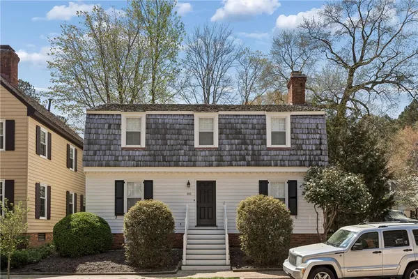 Property Slideshow image 3 of 47 | 105 edward wakefield, Williamsburg, VA, 23185