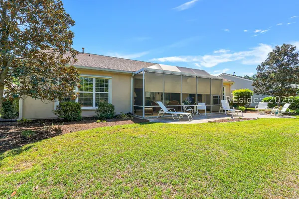 Property Slideshow image 2 of 39 | 9 clairborne ct, Bluffton, SC, 29909