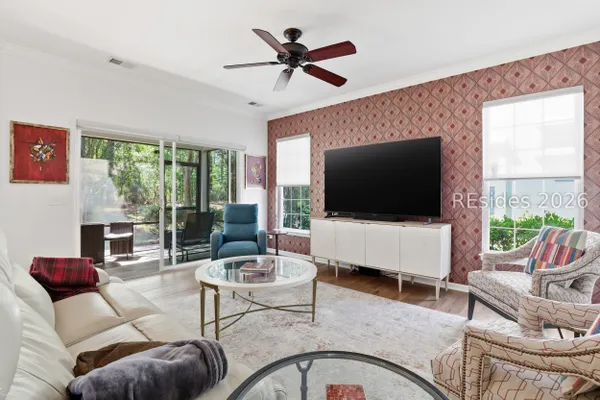 Property Slideshow image 3 of 39 | 11 sweetwater ct, Bluffton, SC, 29909