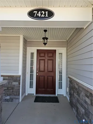 Property Slideshow image 2 of 26 | 7421 leaf fall way, Mechanicsville, VA, 23111