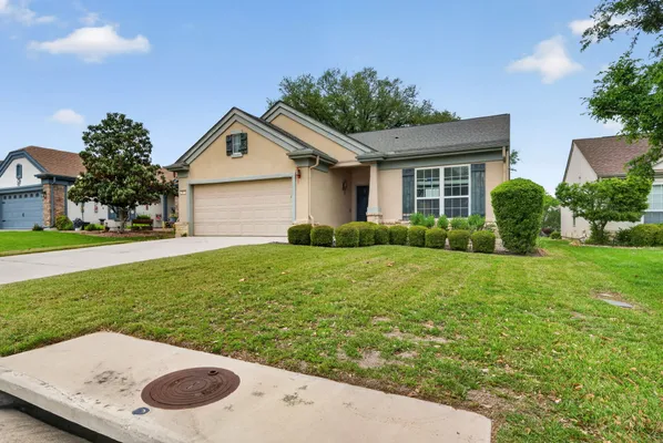 Property Slideshow image 3 of 19 | 311 deer meadow cir, Georgetown, TX, 78633
