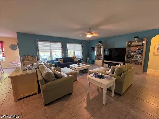 Property Slideshow image 3 of 18 | 3079 apple blossom dr, Alva, FL, 33920