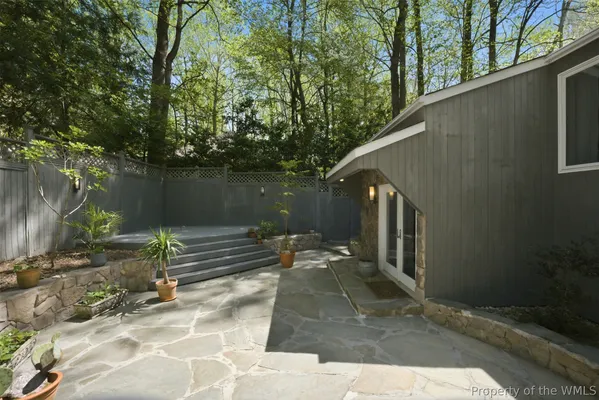 Property Slideshow image 2 of 42 | 109 holdsworth rd, Williamsburg, VA, 23185