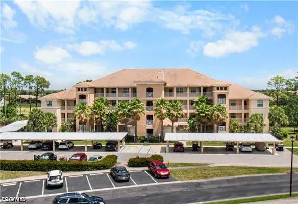 Property Slideshow image 2 of 50 | 10720 palazzo way 402, Fort Myers, FL, 33913