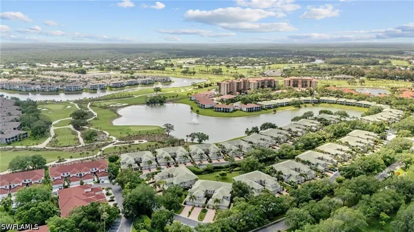 Property Slideshow image 3 of 37 | 658 vintage reserve cir 7c, Naples, FL, 34119