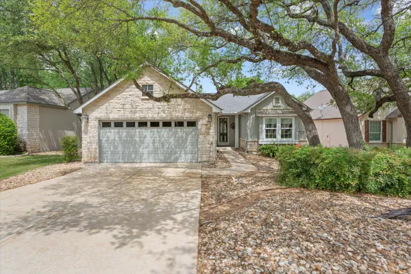 Property Slideshow image 3 of 30 | 285 whispering wind dr, Georgetown, TX, 78633