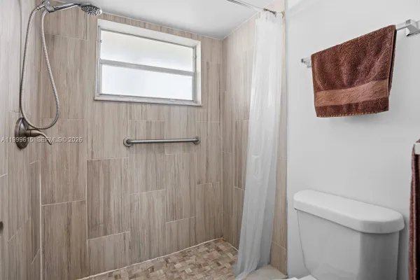 Property Slideshow image 3 of 40 | 6870 royal palm blvd 209m, Margate, FL, 33063