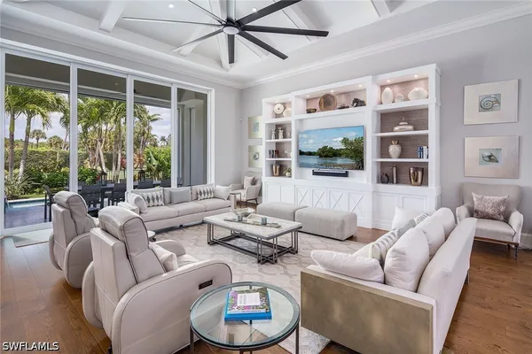 Property Slideshow image 2 of 18 | 705 wedge dr, Naples, FL, 34103