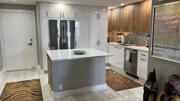 Property Slideshow image 3 of 32 | 3200 ne 36th st 1719, Fort Lauderdale, FL, 33308