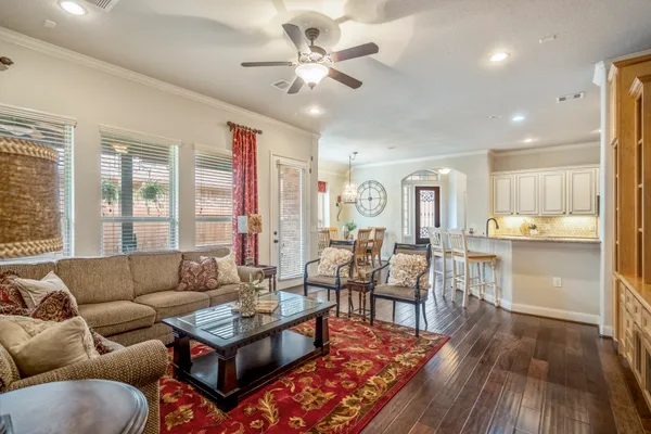 Property Slideshow image 3 of 42 | 19003 n highlands bayou dr, Cypress, TX, 77433