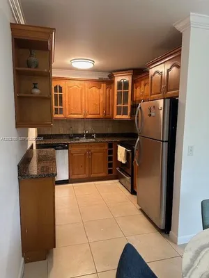 Property Slideshow image 2 of 10 | 13250 sw 7th ct 114l, Pembroke Pines, FL, 33027