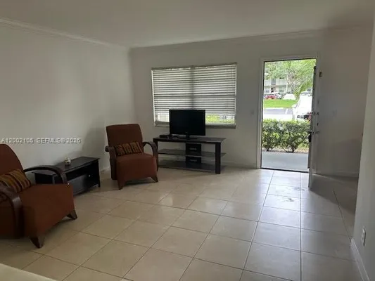 Property Slideshow image 3 of 10 | 13250 sw 7th ct 114l, Pembroke Pines, FL, 33027