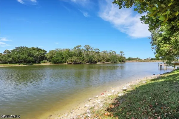 Property Slideshow image 2 of 37 | 219 monterey dr, Naples, FL, 34119