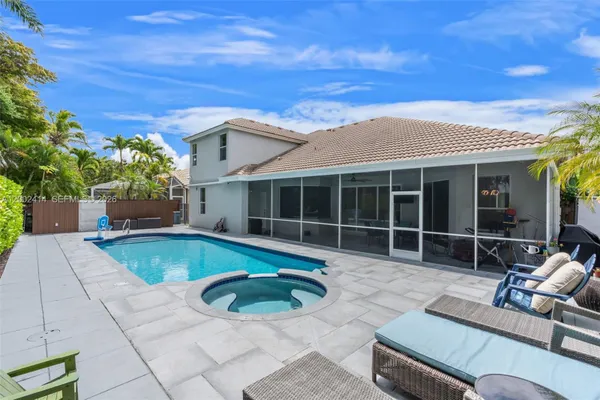 Property Slideshow image 3 of 61 | 7476 brunswick cir, Boynton Beach, FL, 33472