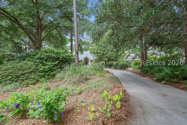 Property Slideshow image 2 of 96 | 19 rookery way, Hilton Head Island, SC, 29926
