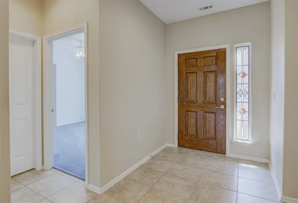 Property Slideshow image 3 of 30 | 321 cooper lake dr, Georgetown, TX, 78633