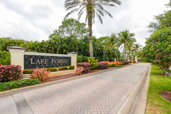 Property Slideshow image 2 of 45 | 316 sw maclay way, Port St Lucie, FL, 34986