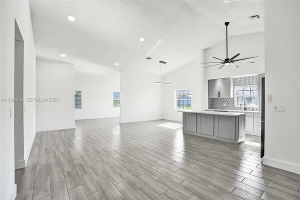 Property Slideshow image 2 of 76 | 5287 tiffany anne cir, West Palm Beach, FL, 33417