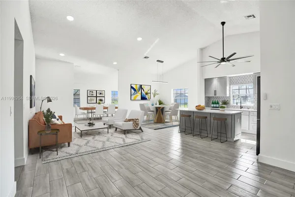 Property Slideshow image 3 of 76 | 5287 tiffany anne cir, West Palm Beach, FL, 33417