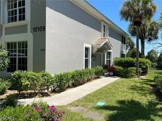 Property Slideshow image 2 of 22 | 10109 colonial country club blvd 2401, Fort Myers, FL, 33913