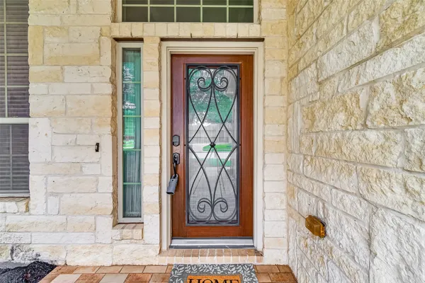 Property Slideshow image 3 of 44 | 9126 lake lewisville ct, Cypress, TX, 77433