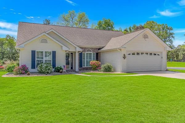 Property Slideshow image 3 of 32 | 4330 oakwood cir, Little River, SC, 29566