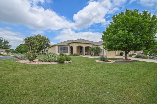 Property Slideshow image 2 of 17 | 101 angelina cv, Georgetown, TX, 78633